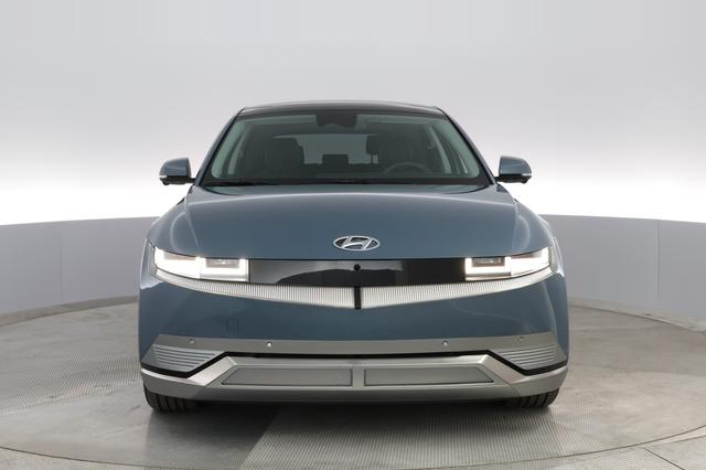 2023 Hyundai IONIQ 5 — photo 5 of 26