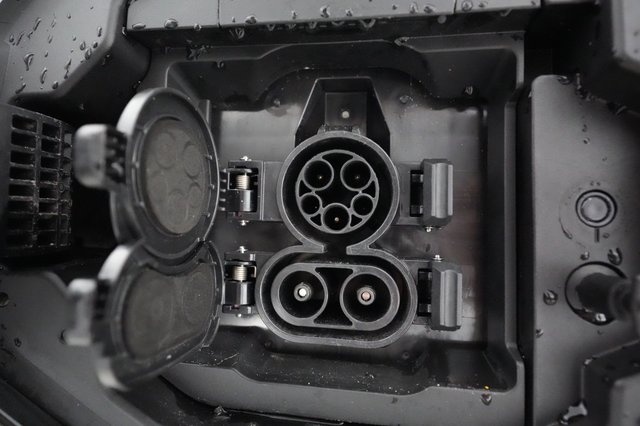 2024 Toyota bZ4X — photo 19 of 25