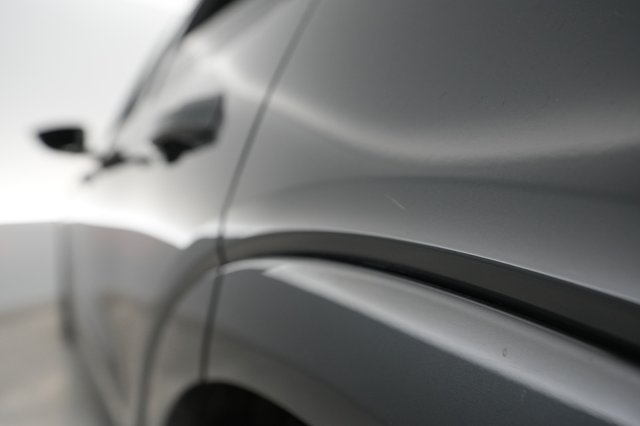 2021 Audi e-tron — photo 27 of 35