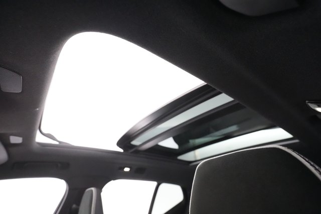 2023 Volvo XC40 Recharge — photo 23 of 27