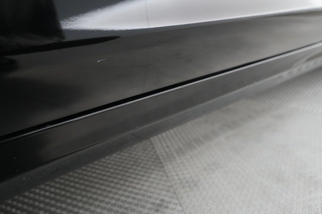 2022 Tesla Model S — photo 32 of 41