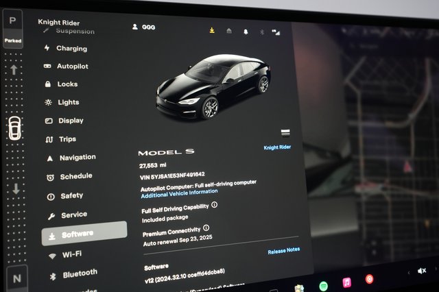 2022 Tesla Model S — photo 4 of 41