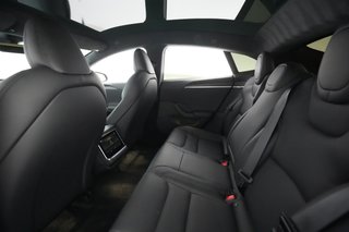 2022 Tesla Model S — photo 16 of 41