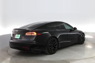 2022 Tesla Model S — photo 2 of 41