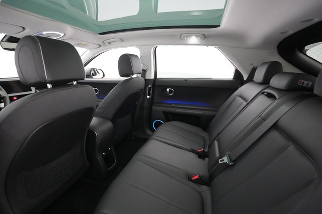 2023 Hyundai IONIQ 5 — photo 21 of 36