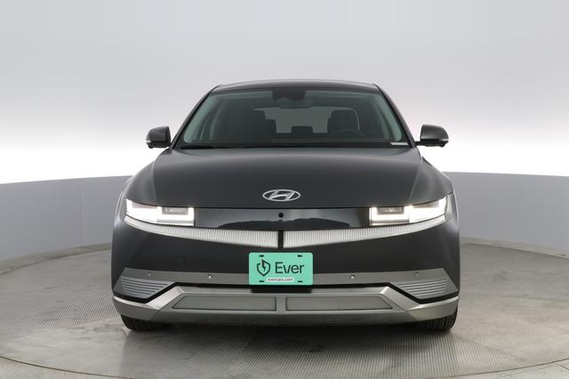 2023 Hyundai IONIQ 5 — photo 7 of 36