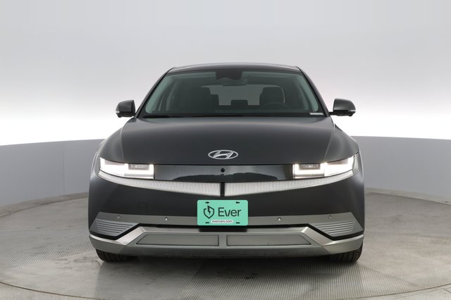 2023 Hyundai IONIQ 5 — photo 7 of 36
