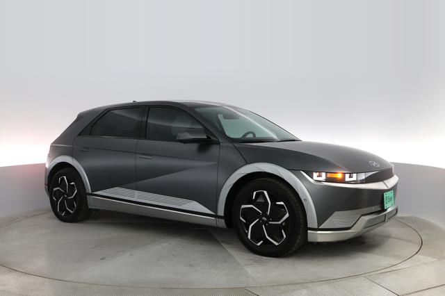 2023 Hyundai IONIQ 5 — photo 9 of 36