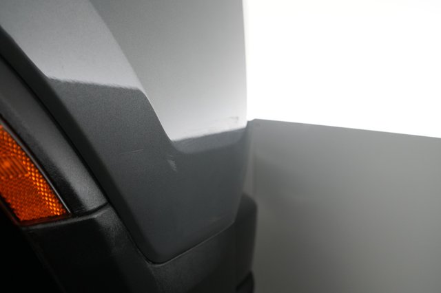 2022 Rivian R1T — photo 33 of 36