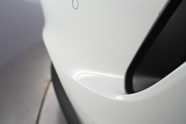2021 Porsche Taycan — photo 23 of 29