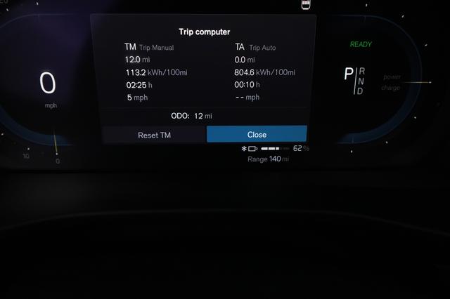 2023 Volvo XC40 Recharge — photo 5 of 28