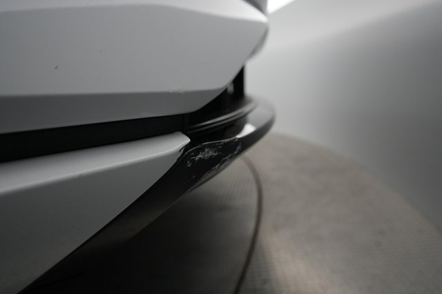 2022 Audi e-tron — photo 22 of 45