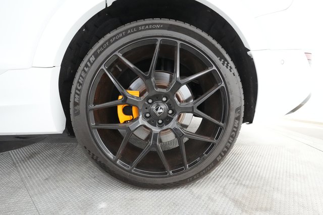 2022 Audi e-tron — photo 12 of 45