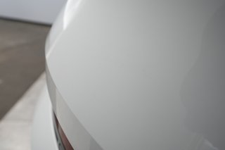 2022 Audi e-tron — photo 24 of 45