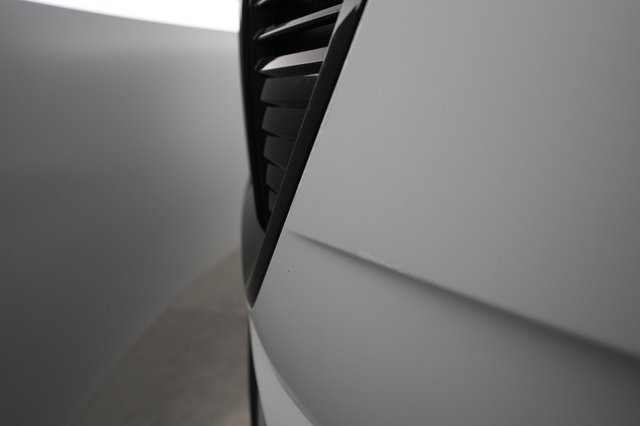 2022 Audi e-tron — photo 44 of 45