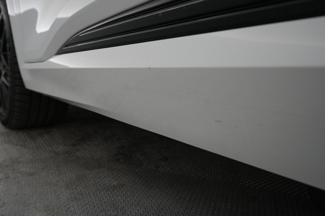 2022 Audi e-tron — photo 34 of 45