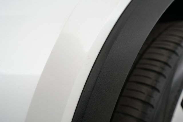 2021 Volvo XC40 Recharge — photo 25 of 40