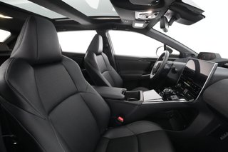2023 Toyota bZ4X — photo 19 of 33