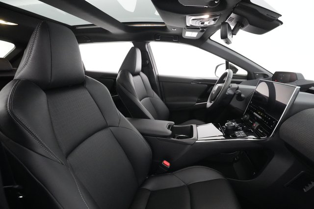 2023 Toyota bZ4X — photo 19 of 33