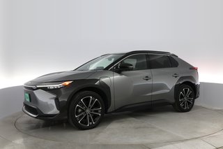 2023 Toyota bZ4X — photo 12 of 33