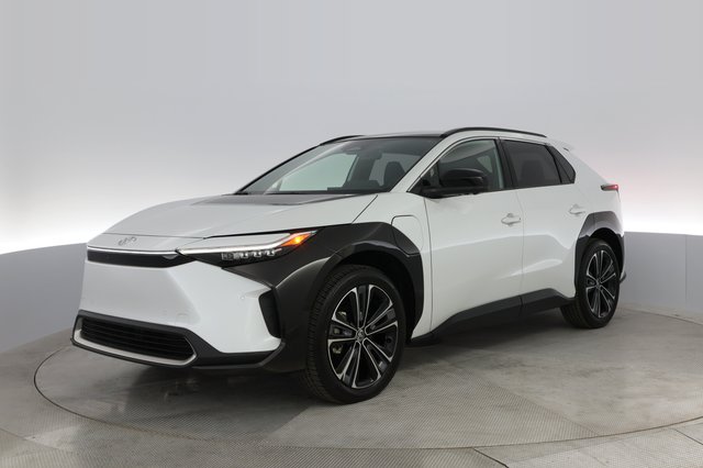 2023 Toyota bZ4X — VIN JTMAAAAA5PA020389