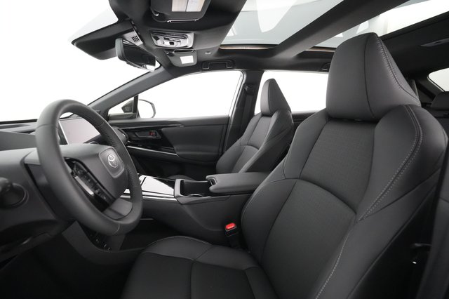 2023 Toyota bZ4X — photo 15 of 21