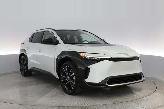 2023 Toyota bZ4X — photo 6 of 21