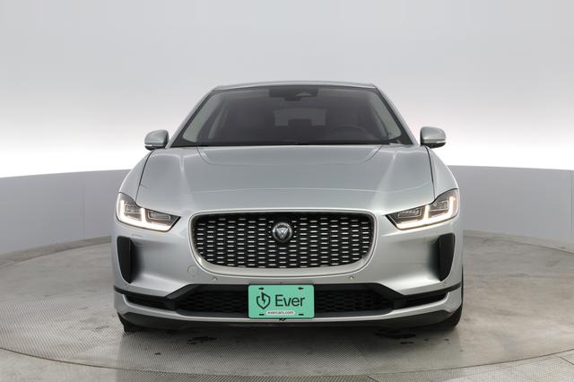 2022 Jaguar I-Pace — photo 6 of 32