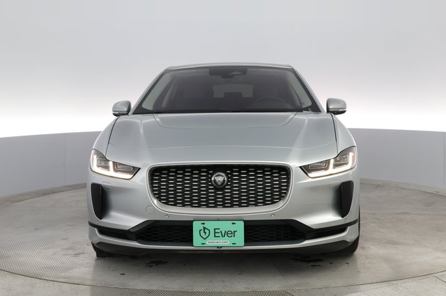 2022 Jaguar I-Pace — photo 6 of 32
