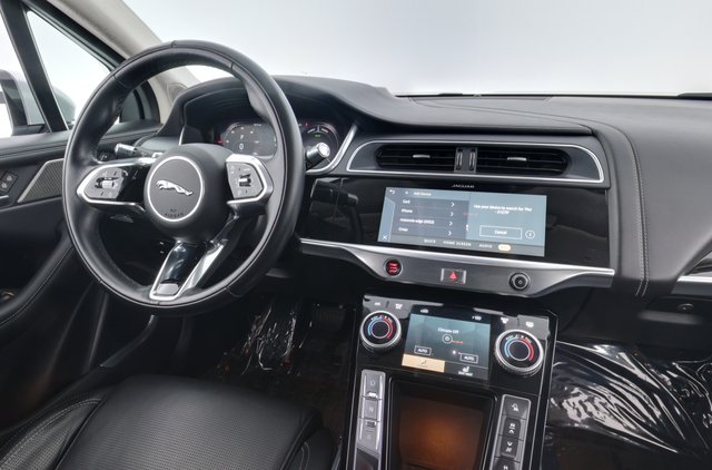 2022 Jaguar I-Pace — photo 3 of 29