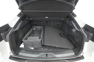 2022 Jaguar I-Pace — photo 22 of 27