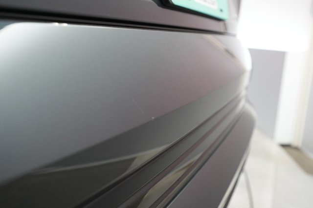 2021 Audi e-tron — photo 23 of 30