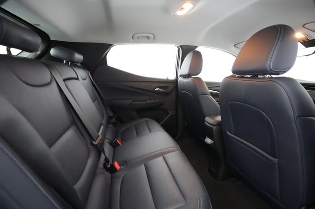 2022 Chevrolet Bolt EUV — photo 3 of 21