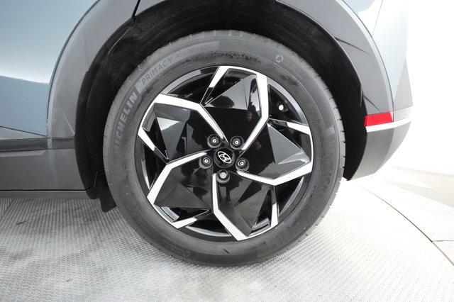 2024 Hyundai IONIQ 5 — photo 12 of 20