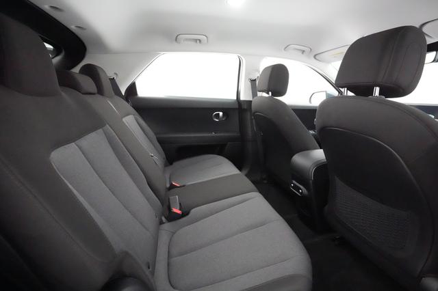 2024 Hyundai IONIQ 5 — photo 3 of 20