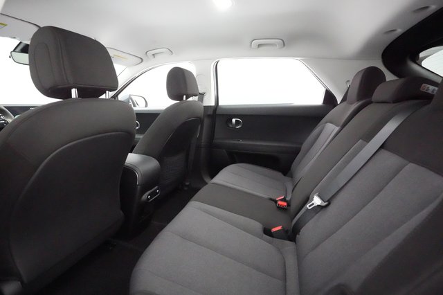 2024 Hyundai IONIQ 5 — photo 16 of 20