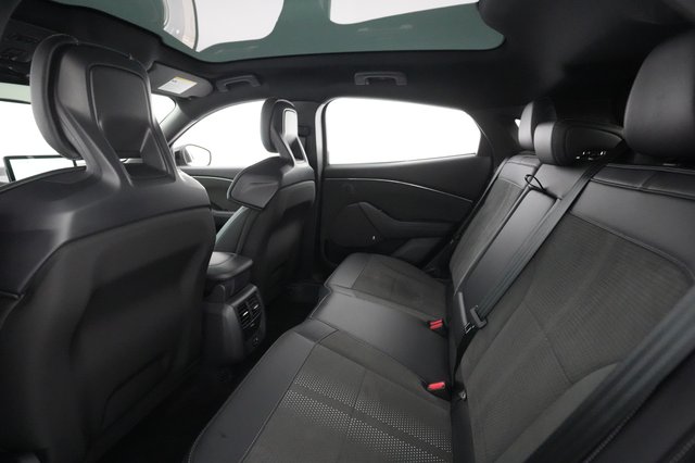2022 Ford Mustang Mach-E — photo 16 of 29