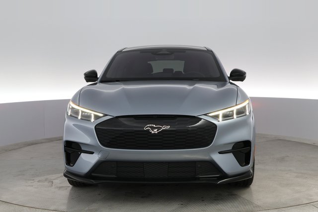 2022 Ford Mustang Mach-E — photo 5 of 29