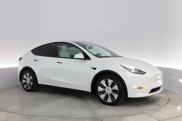 2021 Tesla Model Y — photo 7 of 25