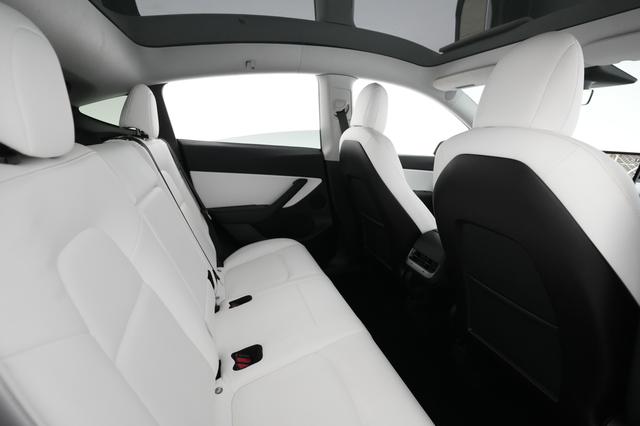 2021 Tesla Model Y — photo 3 of 25
