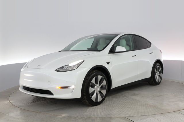 2021 Tesla Model Y — VIN 5YJYGDEE7MF210340