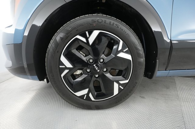 2023 Kia Niro EV — photo 10 of 37