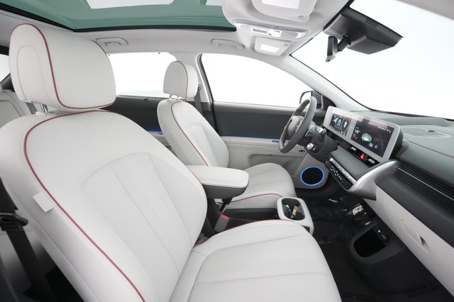 2023 Hyundai IONIQ 5 — photo 17 of 27