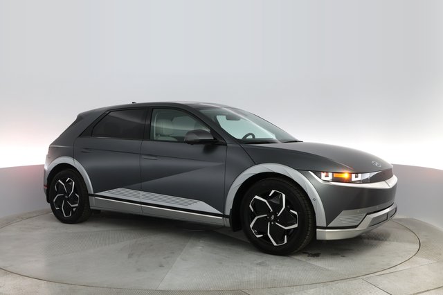 2023 Hyundai IONIQ 5 — photo 7 of 27