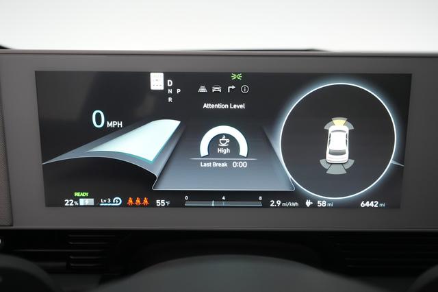 2023 Hyundai IONIQ 5 — photo 4 of 27