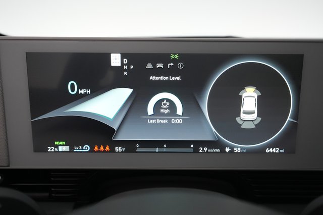 2023 Hyundai IONIQ 5 — photo 4 of 27