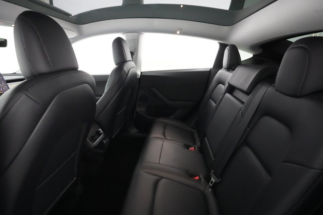 2021 Tesla Model Y — photo 21 of 33