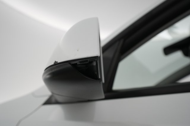 2021 Tesla Model Y — photo 32 of 33