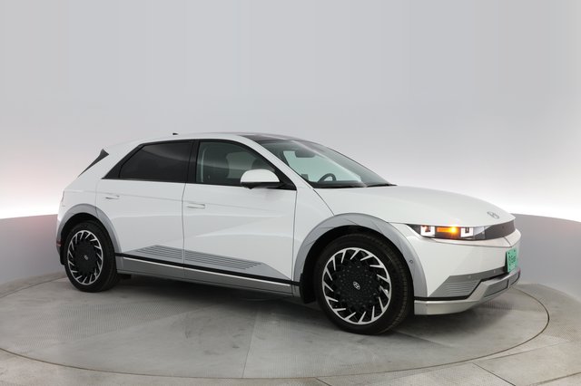 2023 Hyundai IONIQ 5 — photo 8 of 27