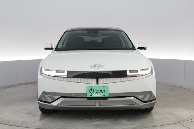2023 Hyundai IONIQ 5 — photo 7 of 27